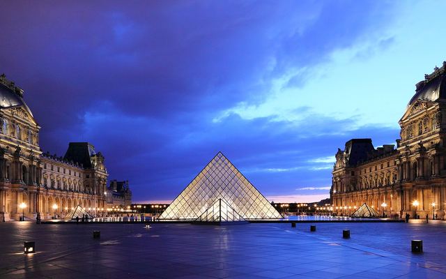 Louvre