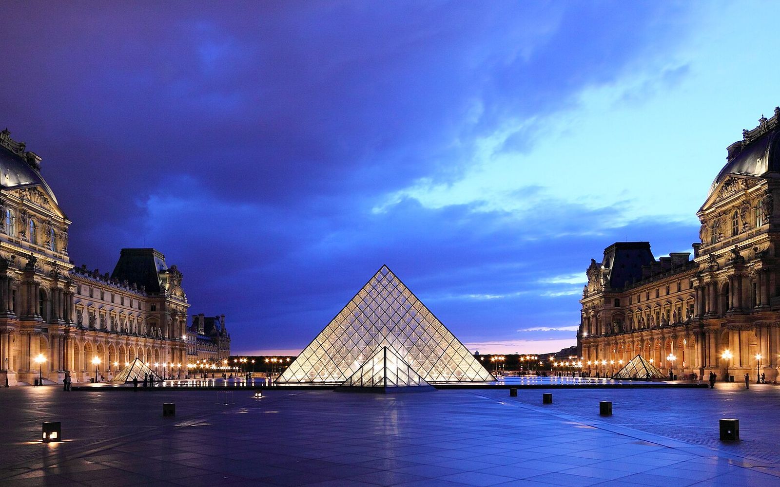 Louvre